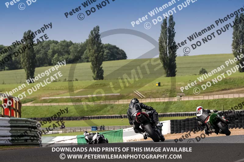 enduro digital images;event digital images;eventdigitalimages;mallory park;mallory park photographs;mallory park trackday;mallory park trackday photographs;no limits trackdays;peter wileman photography;racing digital images;trackday digital images;trackday photos
